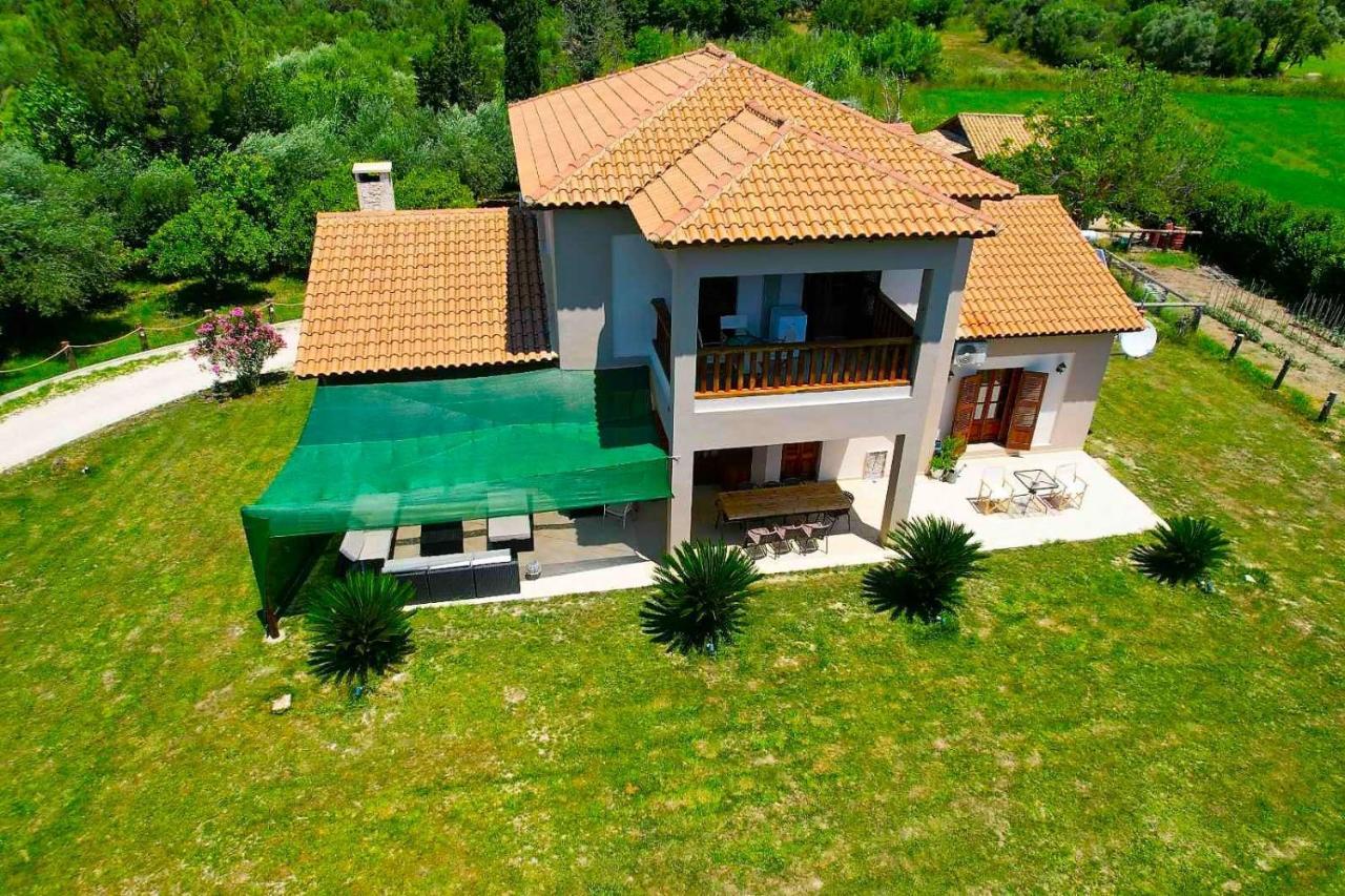 Platanos Villa Василики Екстериор снимка