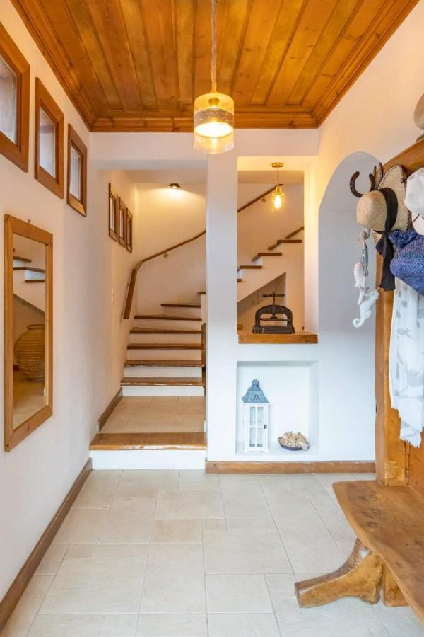 Platanos Villa Василики Екстериор снимка