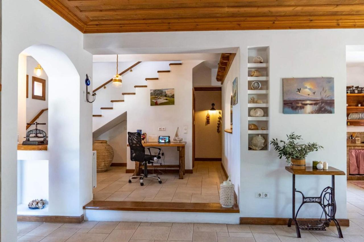 Platanos Villa Василики Екстериор снимка