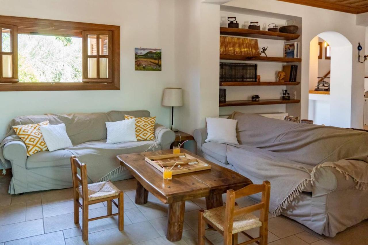 Platanos Villa Василики Екстериор снимка